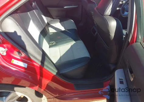 2014 Toyota Camry Se z USA, uszkodzony, nr VIN 4T1BF1FK6EU791278